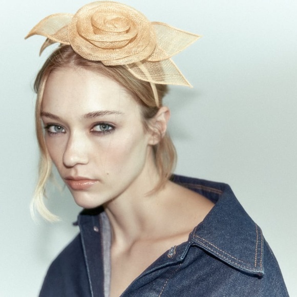 Zara Floral Headpiece Headband - Picture 2 of 4
